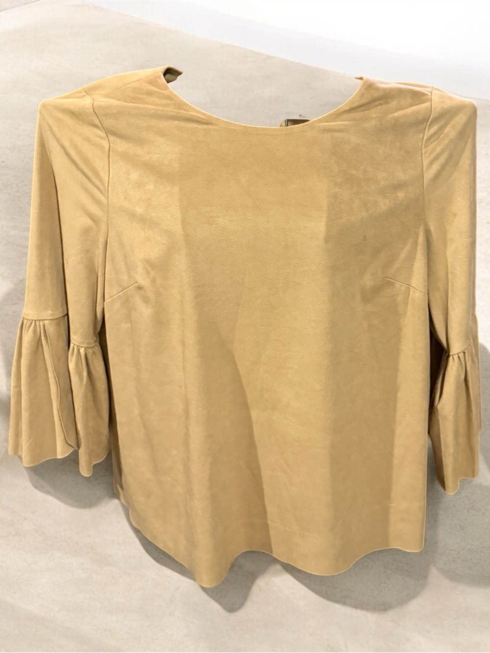 crown & ivy Camel Bell Sleeve Tunic Top